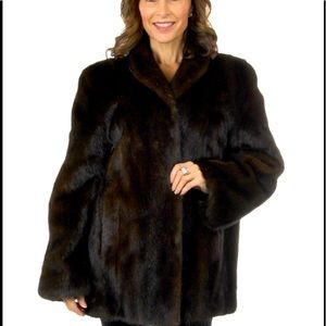 Exquisite Mink Coat Mint Condition
